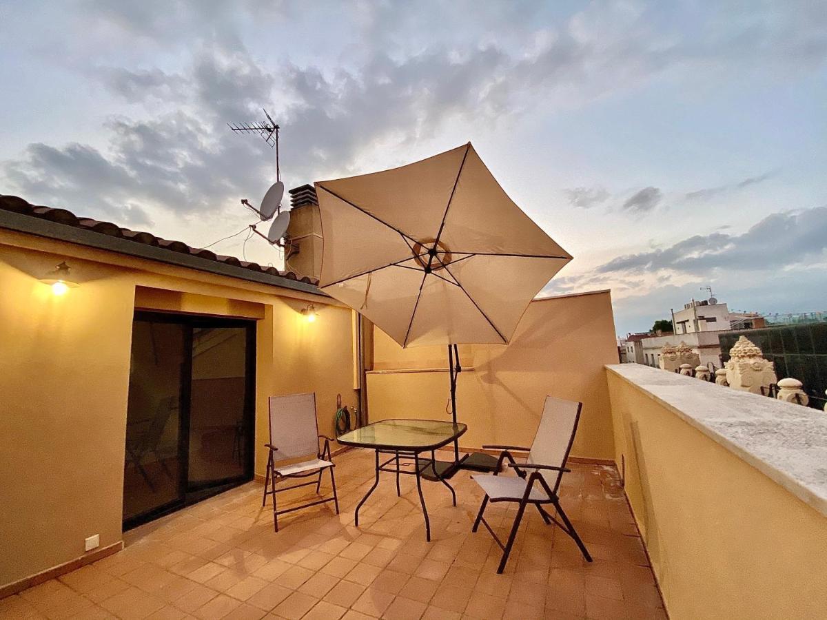Spiral Stairs Duplex Apartamento Figueres  Exterior foto