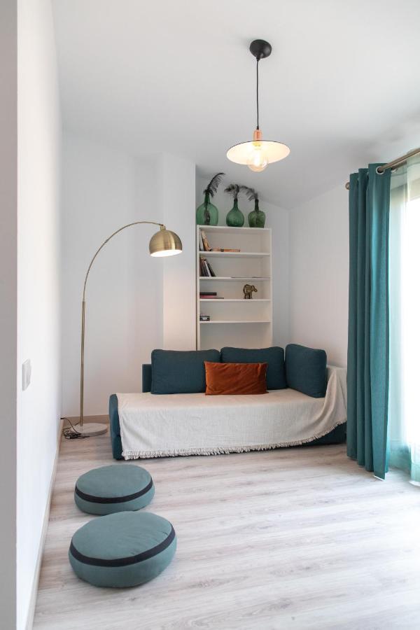Spiral Stairs Duplex Apartamento Figueres  Exterior foto